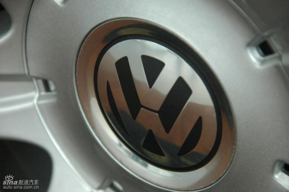 朗逸1.6L品轩版自动外观