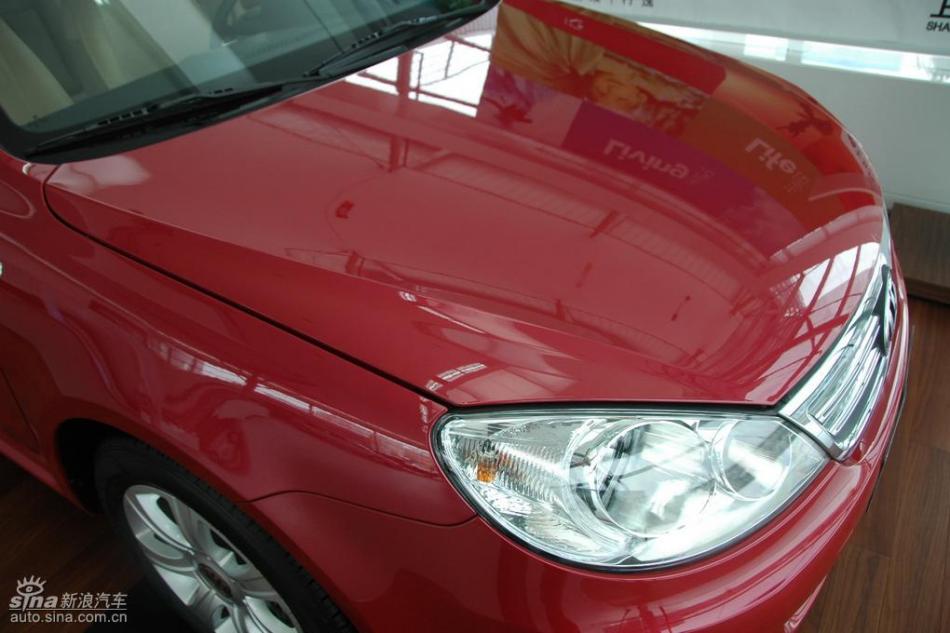 朗逸1.6L品轩版自动外观