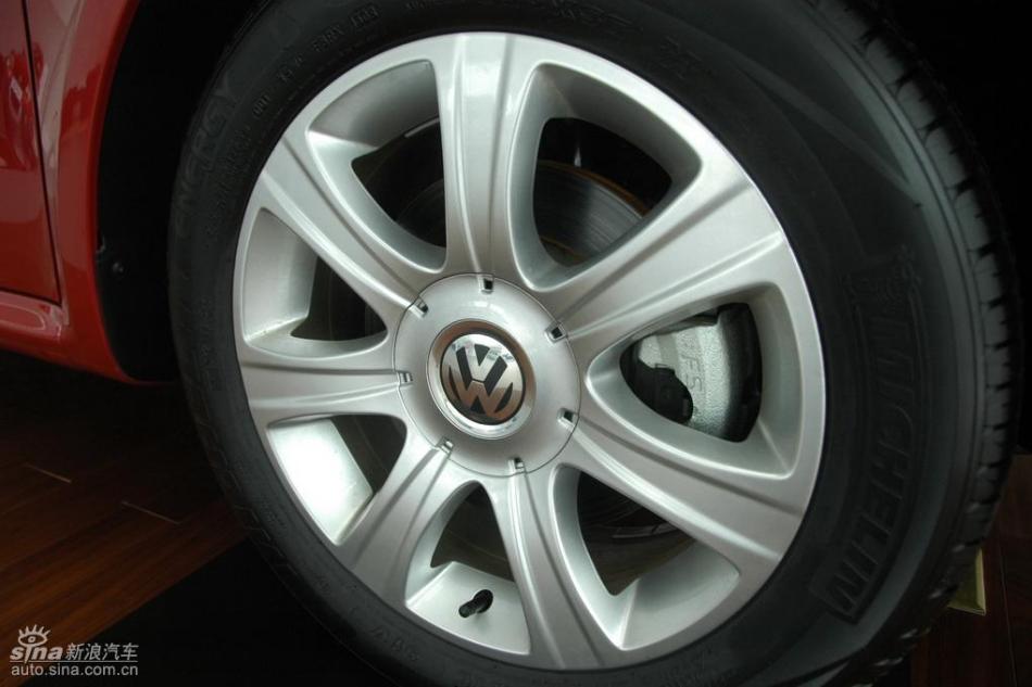 朗逸1.6L品轩版自动外观