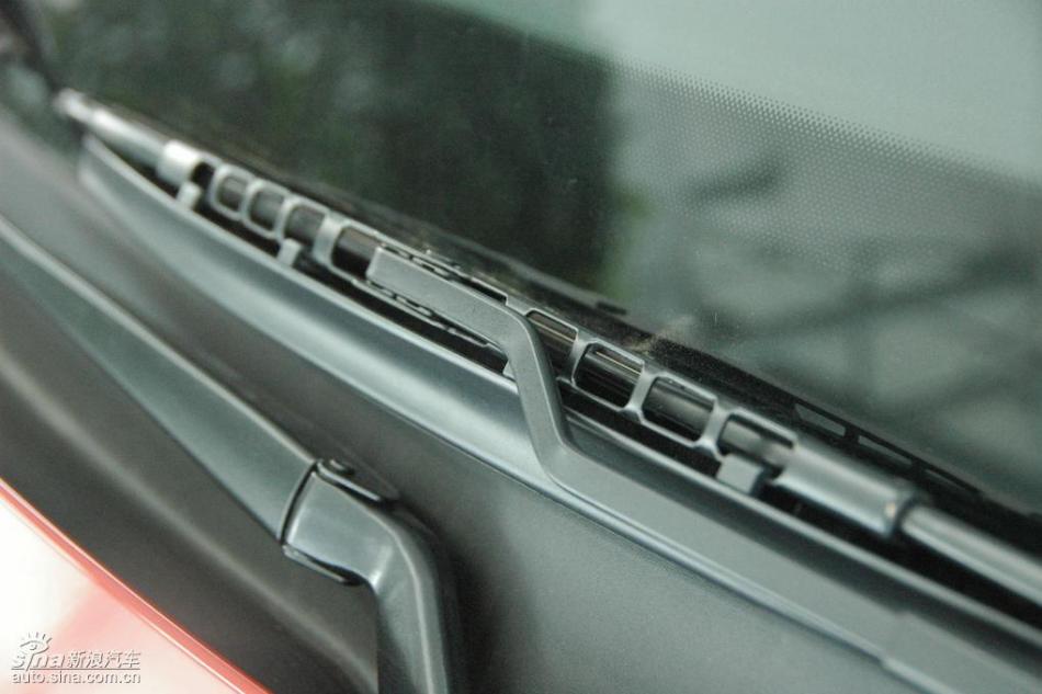 朗逸1.6L品轩版自动外观