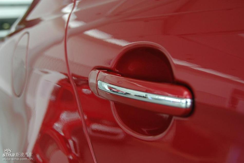 朗逸1.6L品轩版自动外观