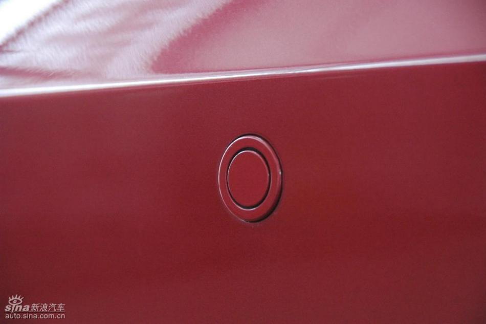 朗逸1.6L品轩版自动外观