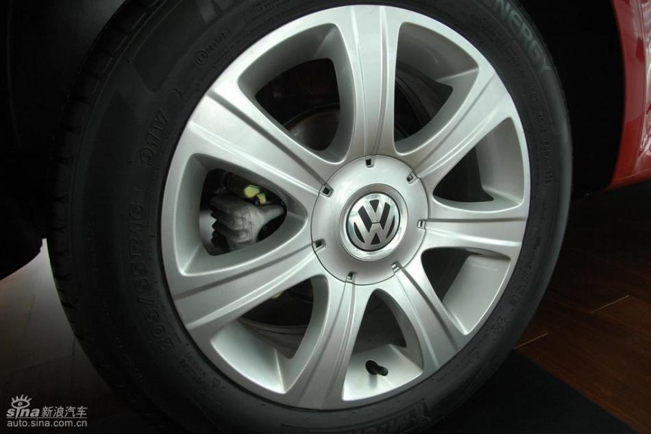 朗逸1.6L品轩版自动外观