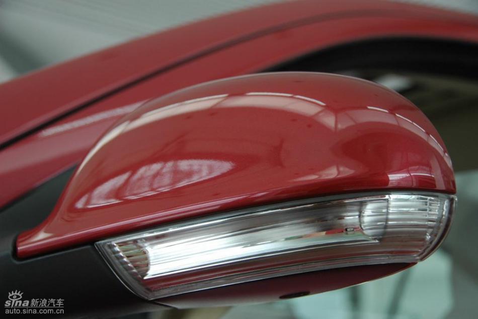 朗逸1.6L品轩版自动外观