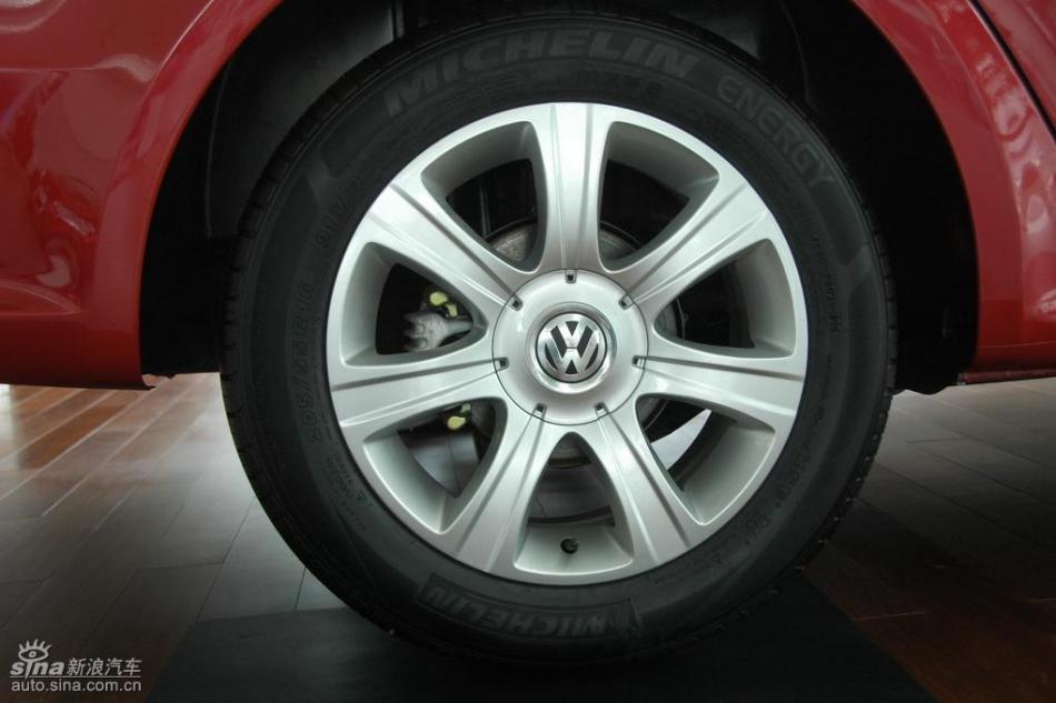 朗逸1.6L品轩版自动外观