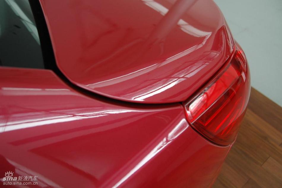 朗逸1.6L品轩版自动外观