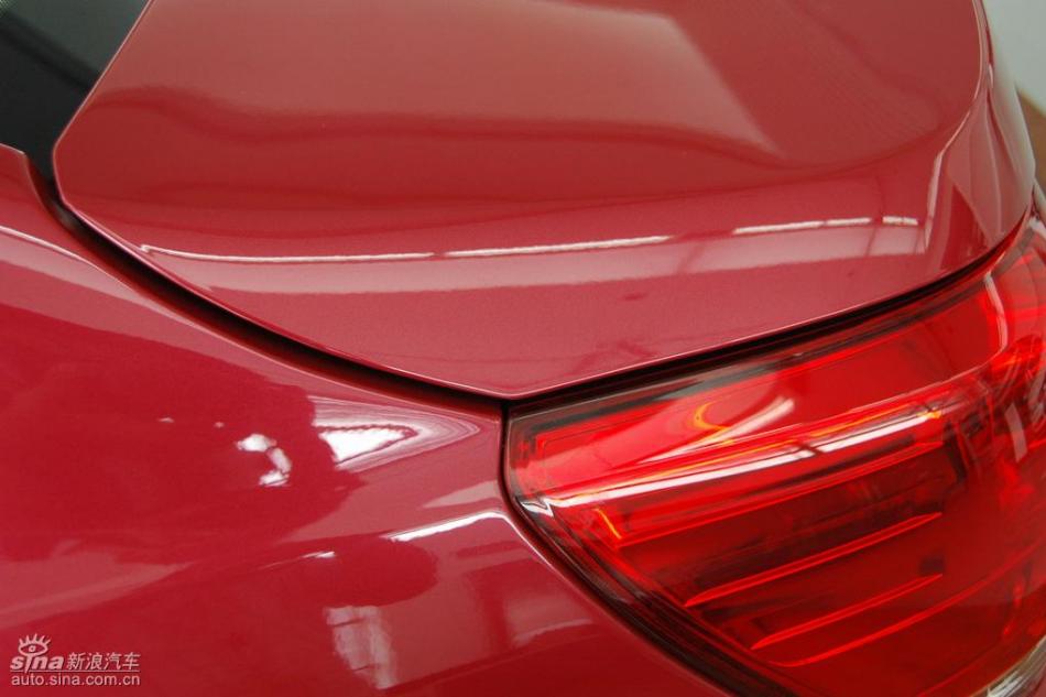 朗逸1.6L品轩版自动外观