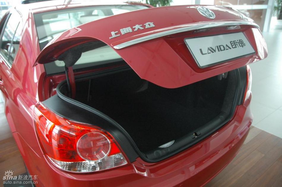 朗逸1.6L品轩版自动外观