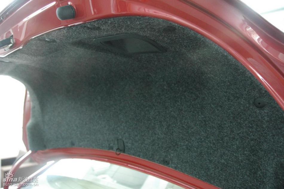 朗逸1.6L品轩版自动外观