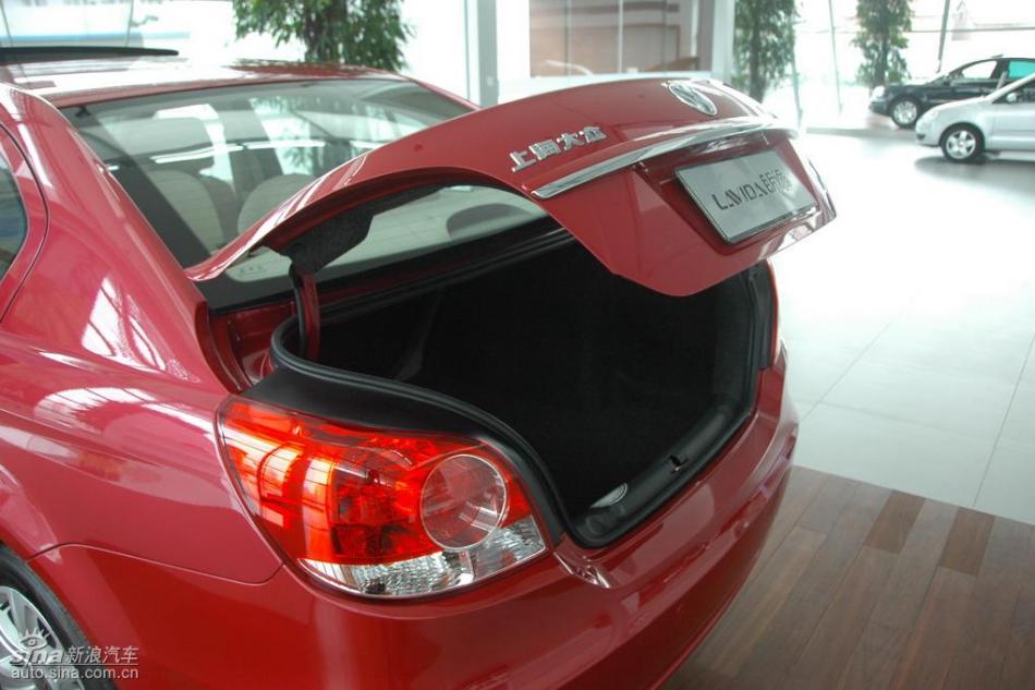 朗逸1.6L品轩版自动外观