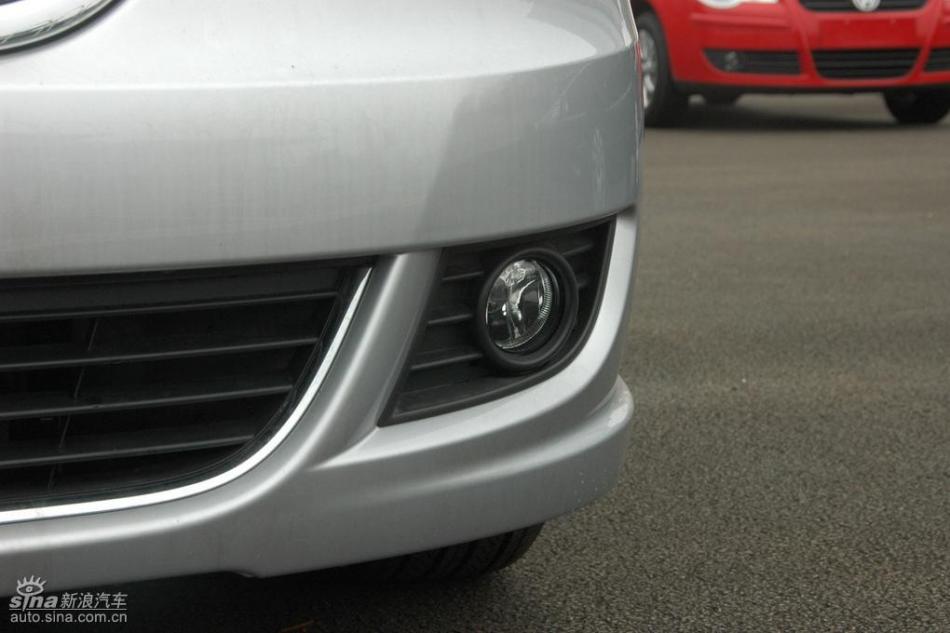 朗逸2.0L品尊版自动外观