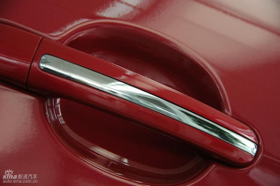 朗逸2.0L品尊版自动外观