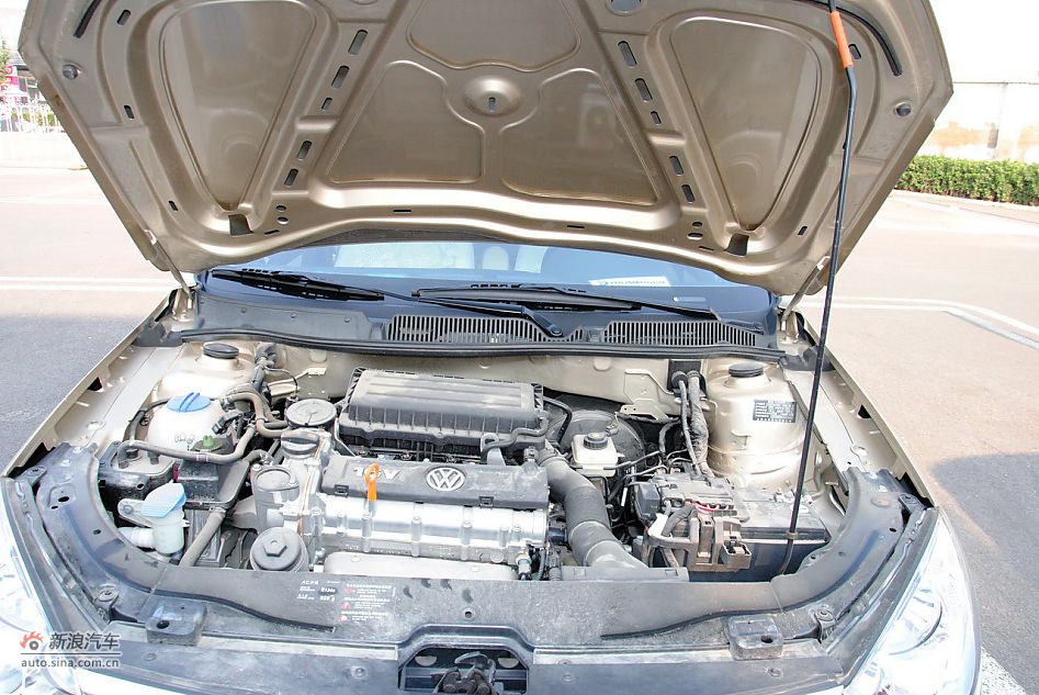 2011款朗逸1.6L自动品轩进享版