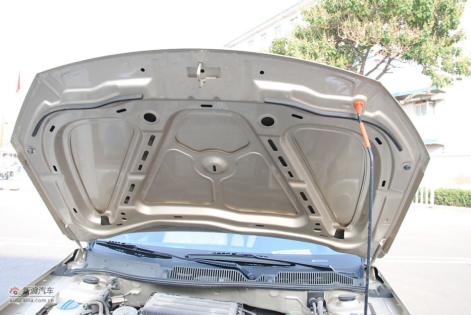 2011款朗逸1.6L自动品轩进享版