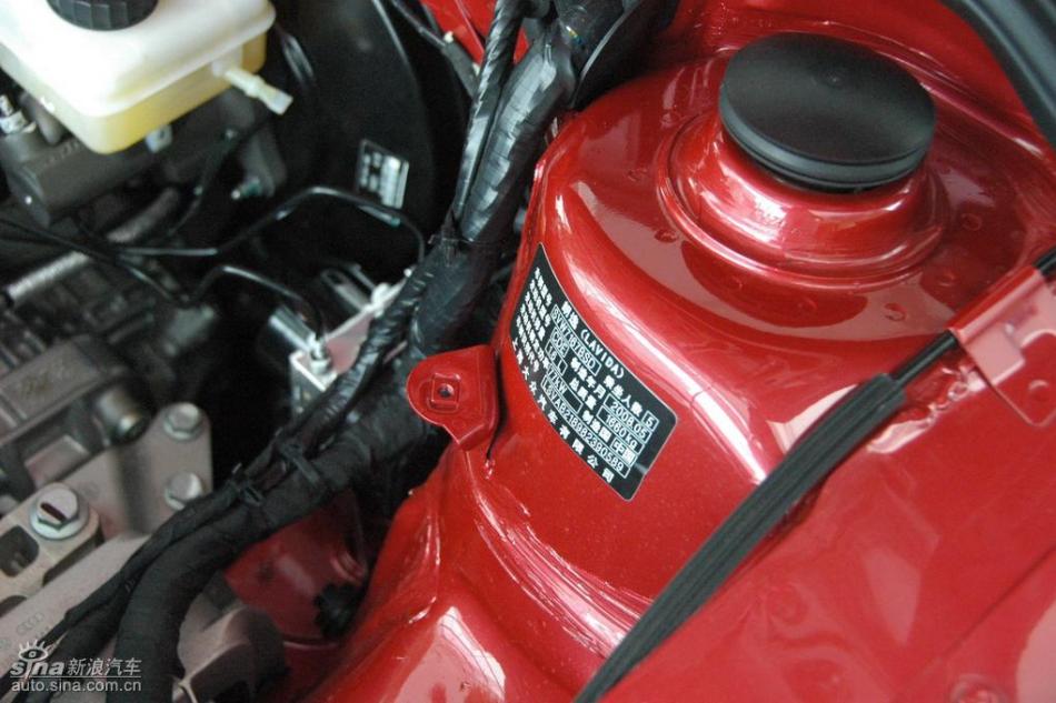 朗逸1.6L品轩版自动-发动机