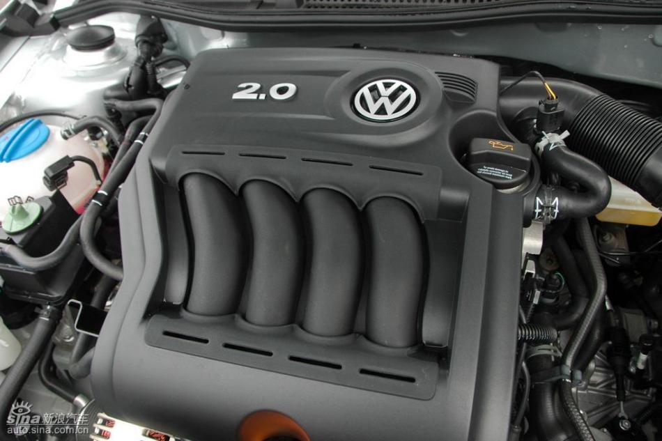 朗逸2.0L品尊版自动发动机