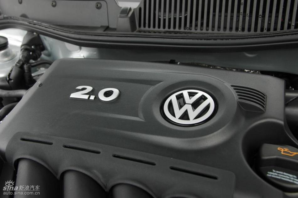 朗逸2.0L品尊版自动发动机