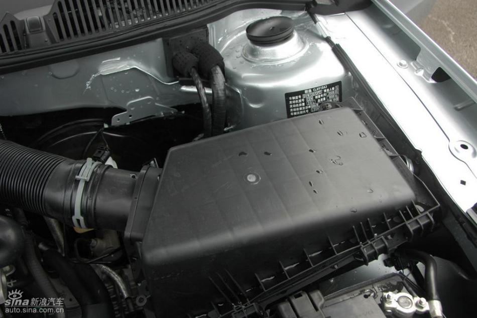 朗逸2.0L品尊版自动发动机
