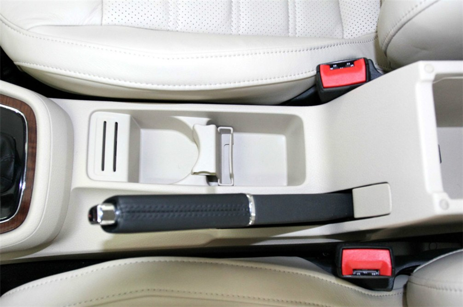 2013款 朗逸 1.6L 自动豪华版