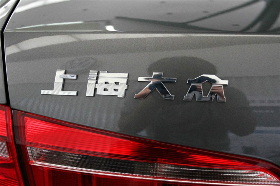 2013款 朗逸 1.6L 自动豪华版