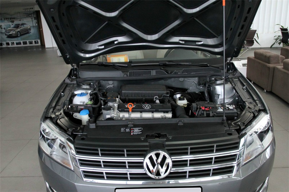 2013款 朗逸 1.6L 自动豪华版