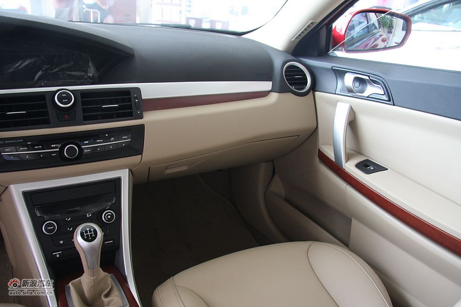 荣威550s 1.8L手动世博版