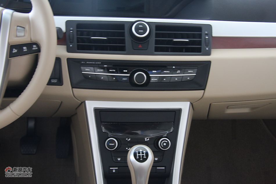 荣威550s 1.8L手动世博版