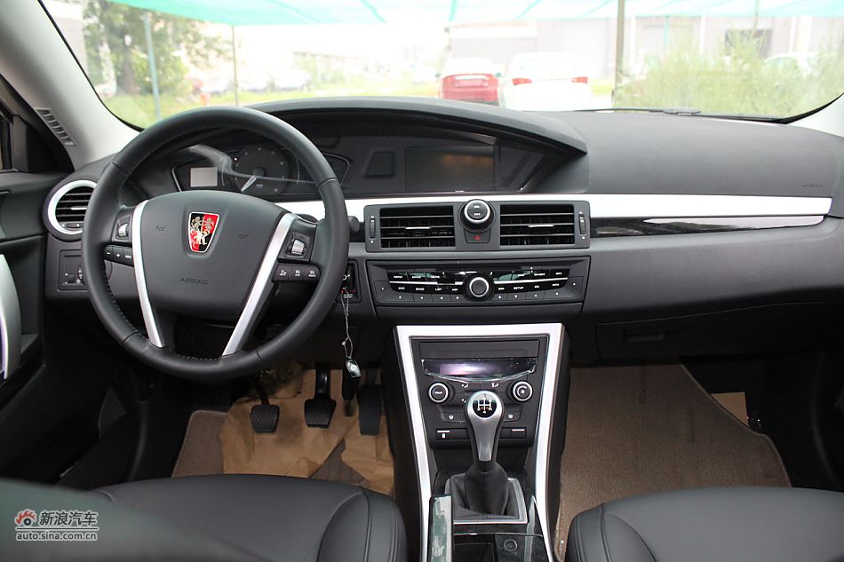 荣威550s 1.8L手动启逸版