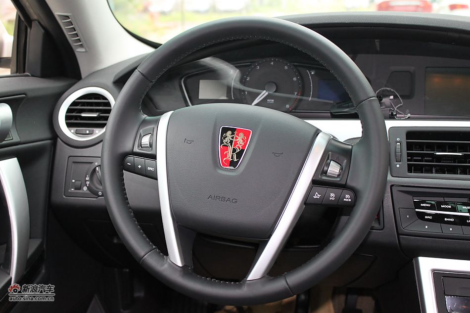 荣威550s 1.8L手动启逸版