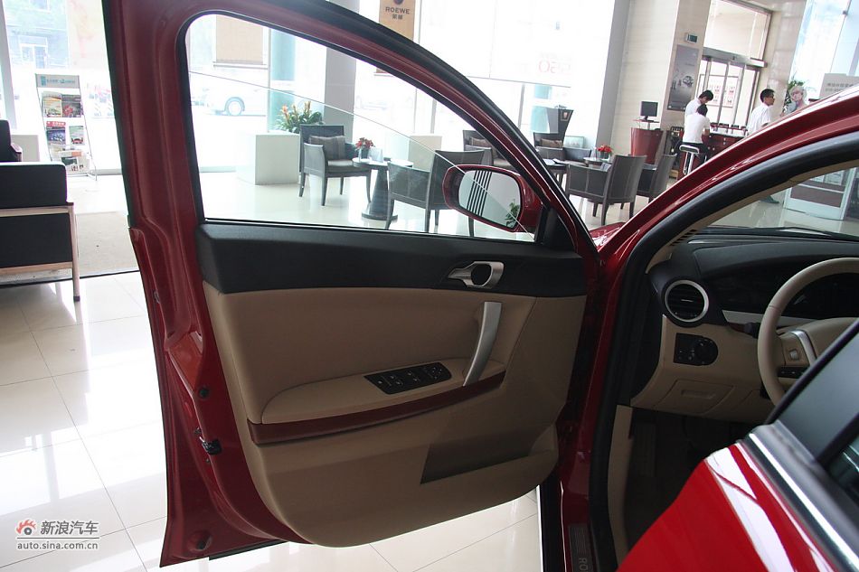 荣威550s 1.8L手动世博版