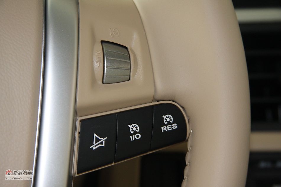 荣威550s 1.8L手动世博版