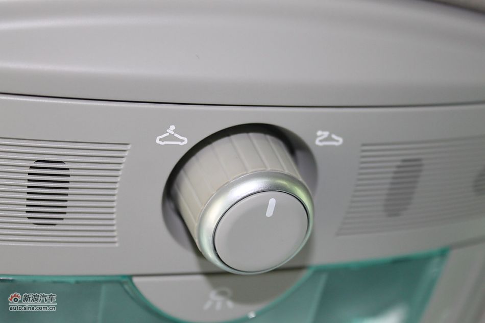 荣威550s 1.8L手动启逸版