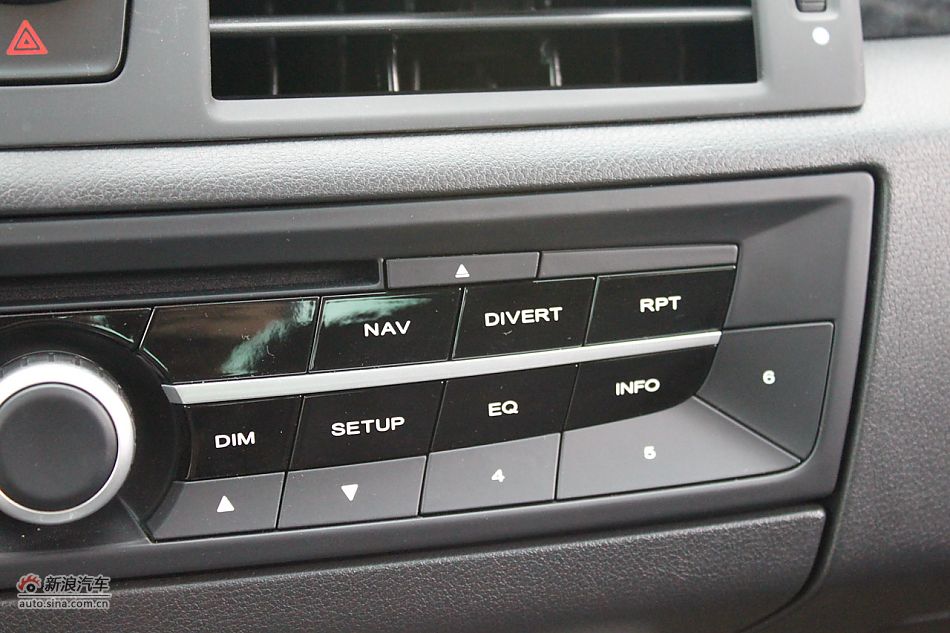 荣威550s 1.8L手动启逸版