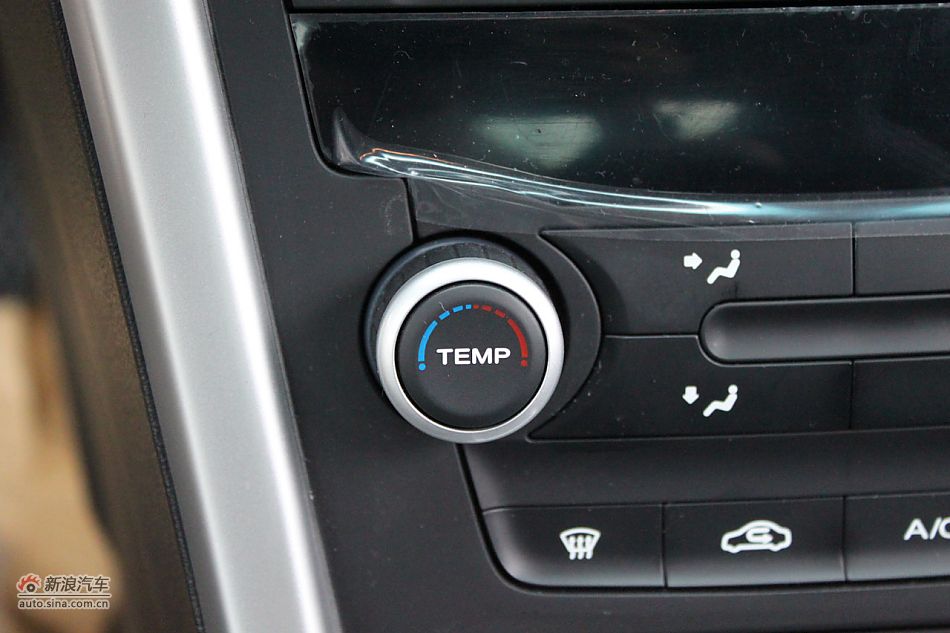 荣威550s 1.8L手动启逸版