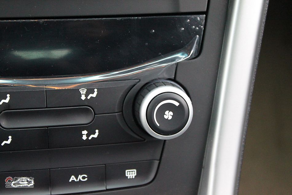 荣威550s 1.8L手动启逸版