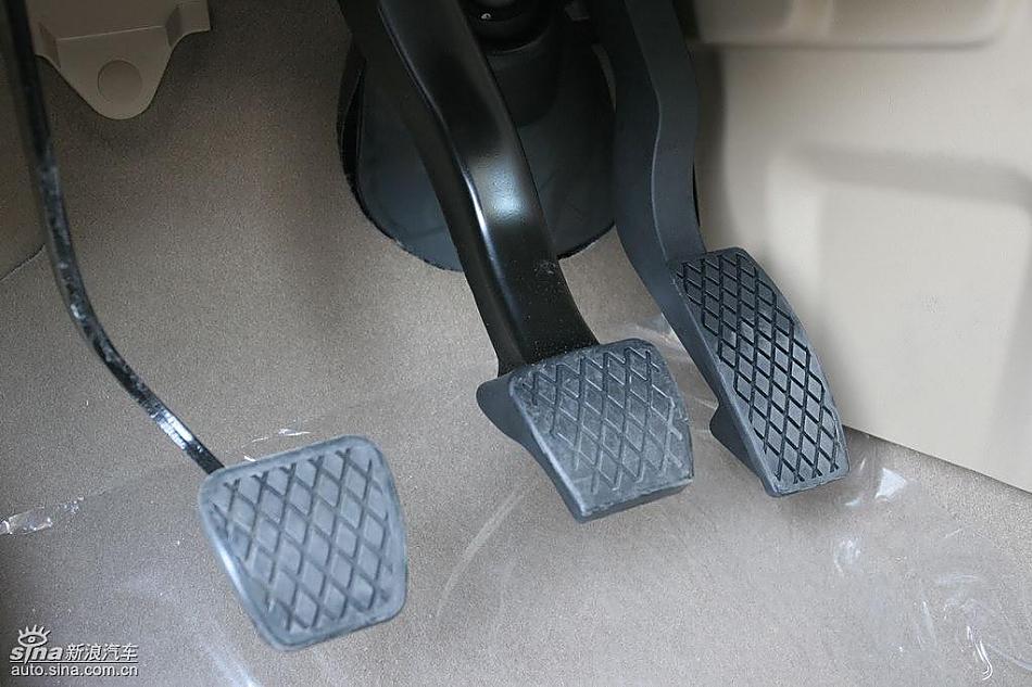 荣威550 1.8DVVT内饰及细节