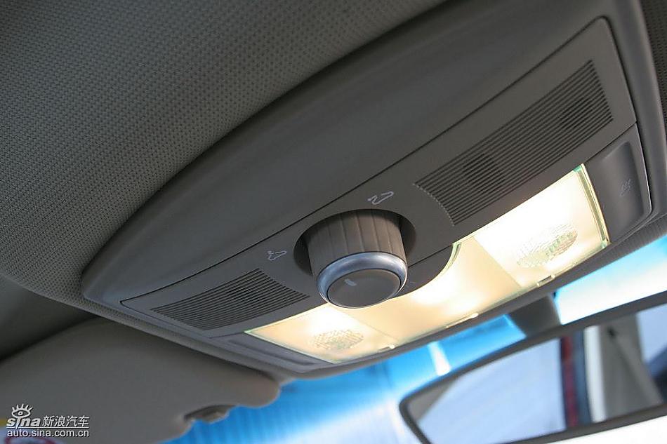 荣威550 1.8DVVT内饰及细节