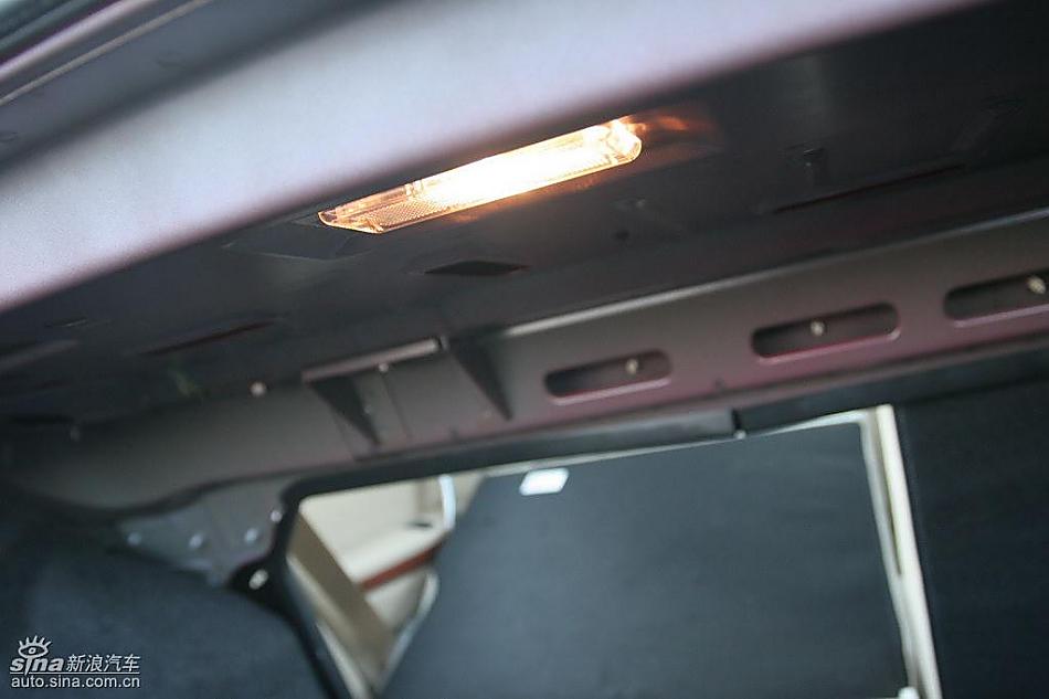 荣威550 1.8DVVT内饰及细节