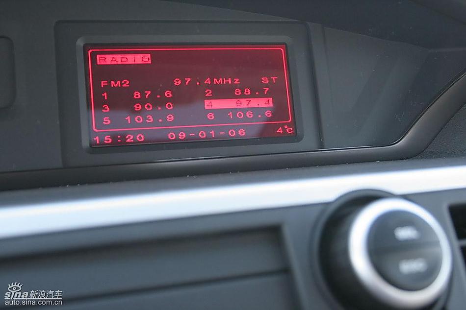 荣威550 1.8DVVT内饰及细节