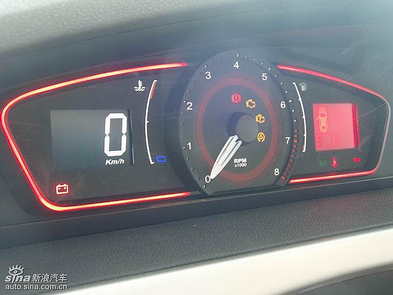 荣威550到店实拍