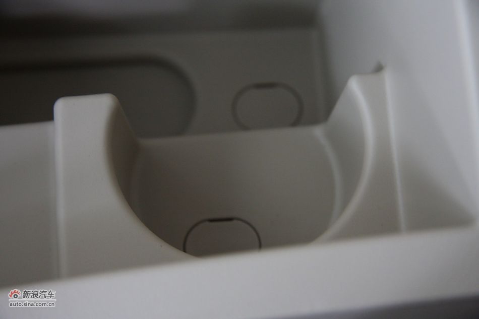 荣威550s 1.8L手动世博版