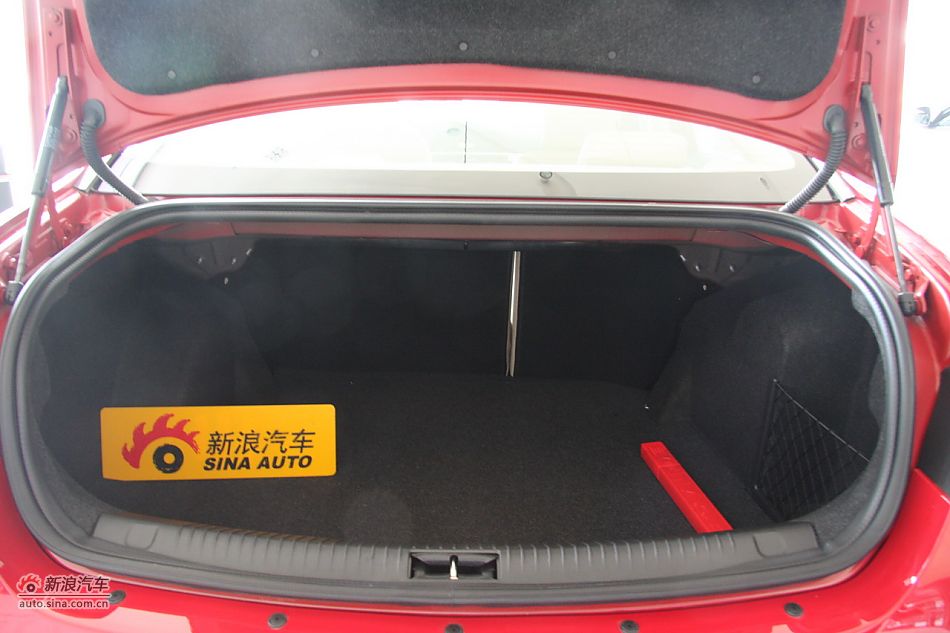 荣威550s 1.8L手动世博版