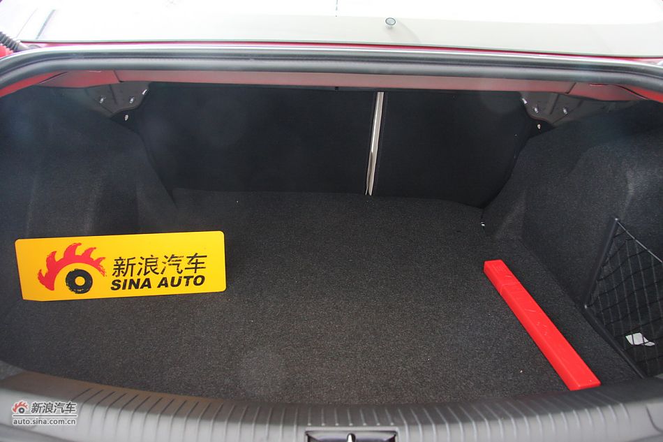 荣威550s 1.8L手动世博版