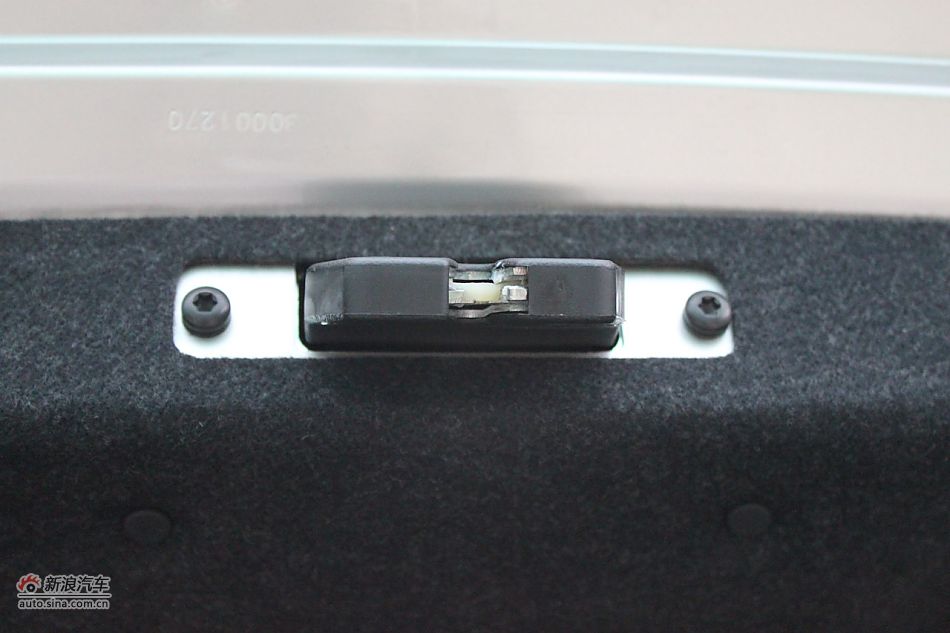 荣威550s 1.8L手动启逸版