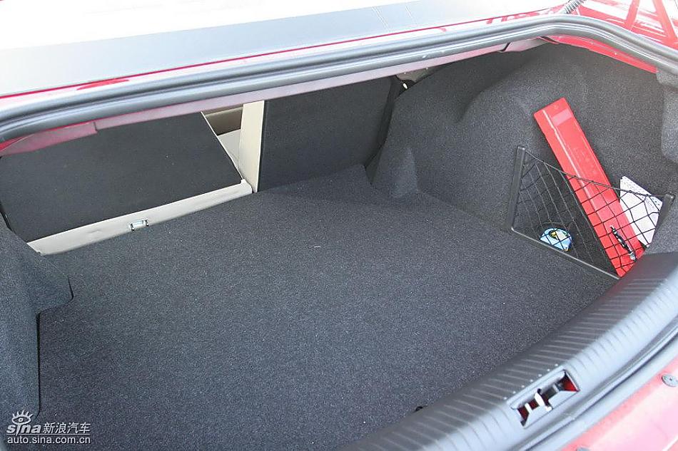 荣威550 1.8DVVT内饰及细节