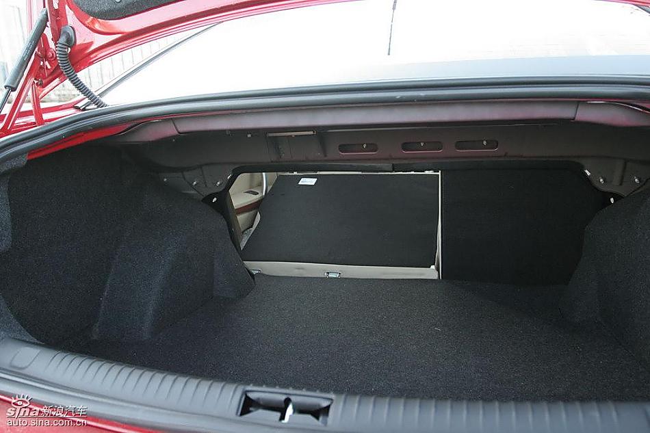 荣威550 1.8DVVT内饰及细节