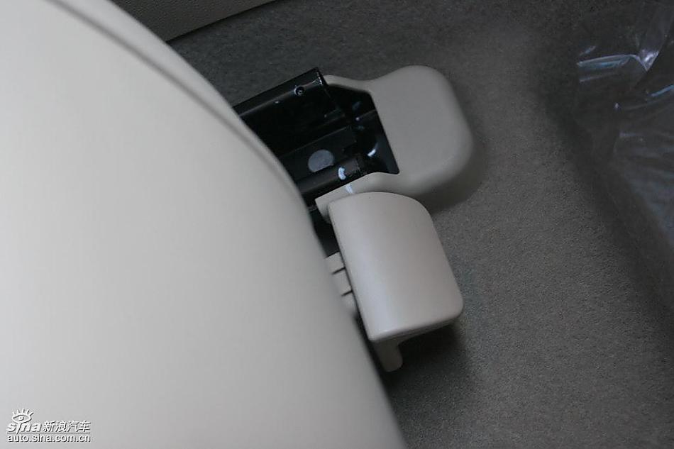 荣威550 1.8DVVT内饰及细节