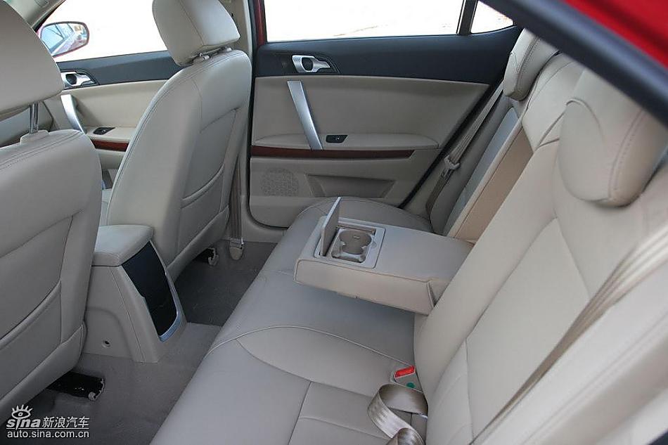 荣威550 1.8DVVT内饰及细节