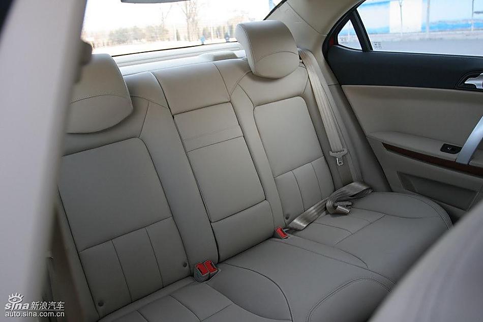 荣威550 1.8DVVT内饰及细节