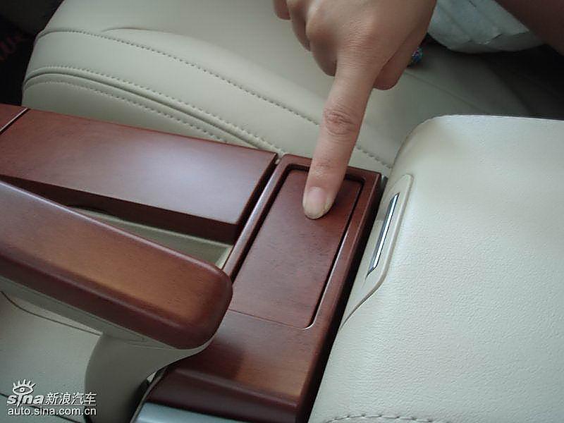 荣威550到店实拍